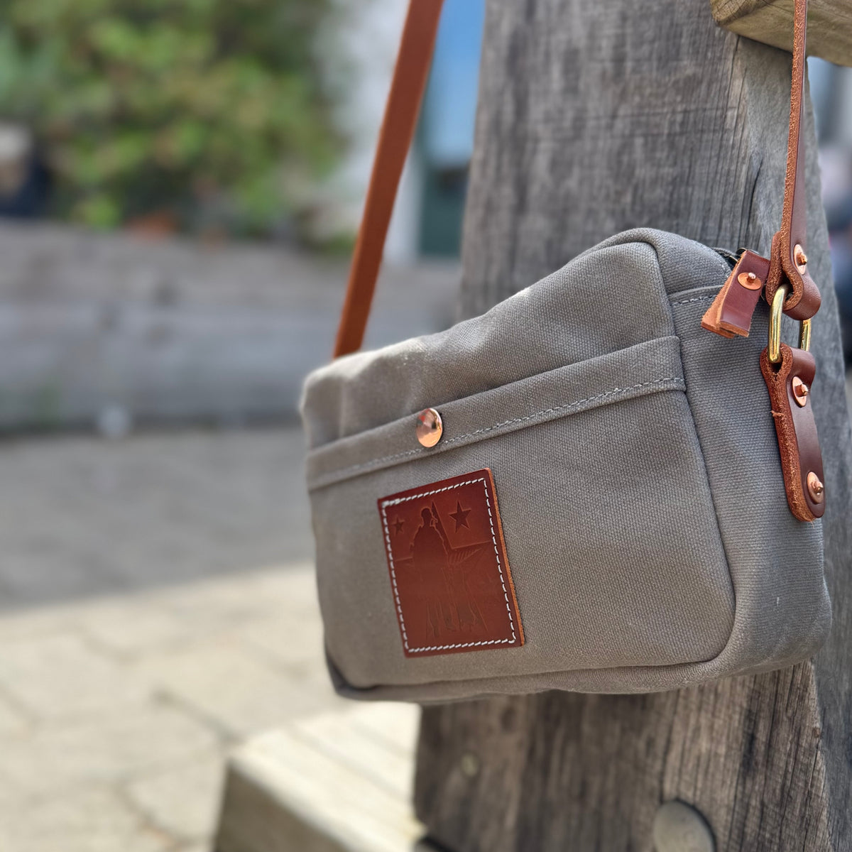 North End Bag Co. x Spike&#39;s K9 - The Rae